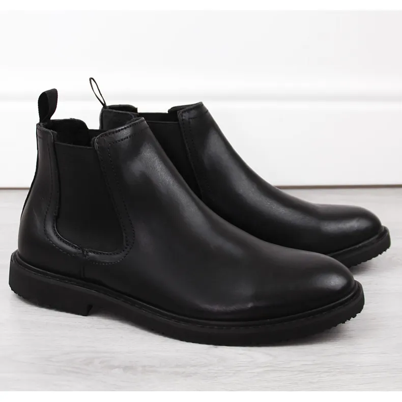 Bottines homme en cuir, isolées, noires T.Sokolski Z23-314 le noir