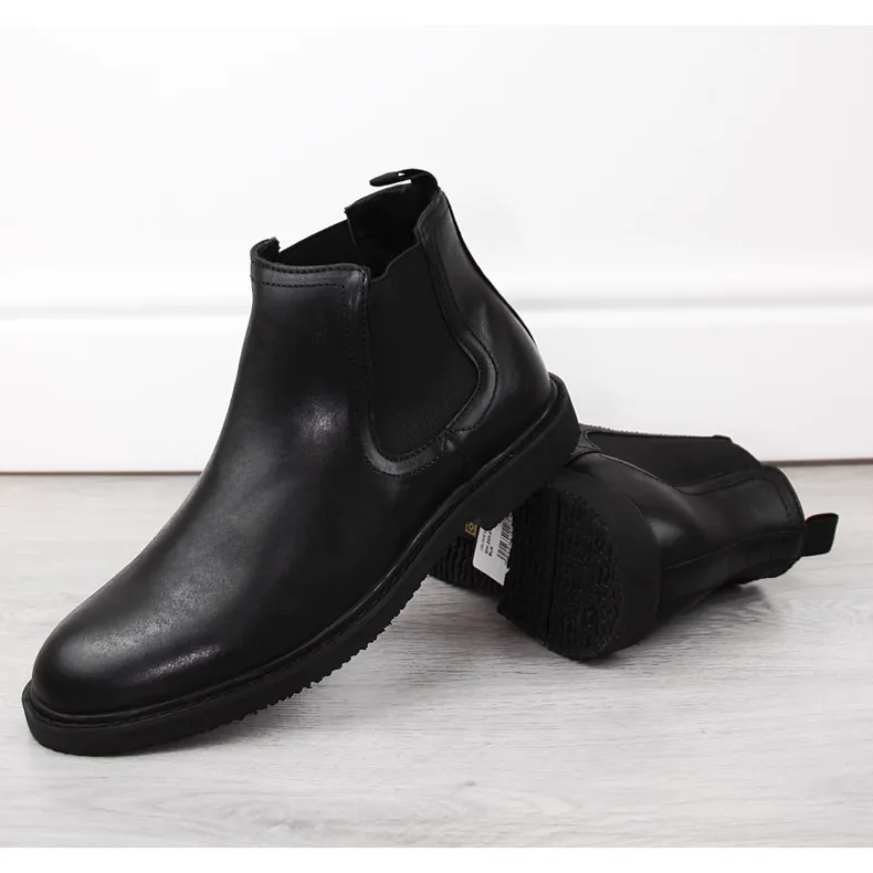 Bottines homme en cuir, isolées, noires T.Sokolski Z23-314 le noir