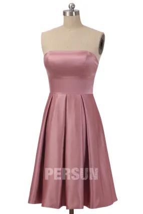 Robe chic en rose simple en satin drapée courte pour concert