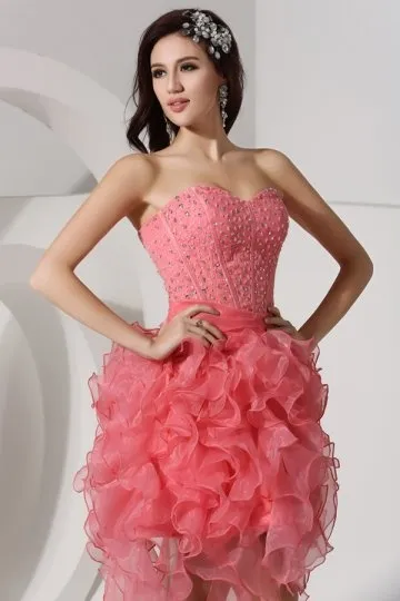 Robe de gala rose décolleté cœur  corsage ornée de bijoux &jupe à volants en organza