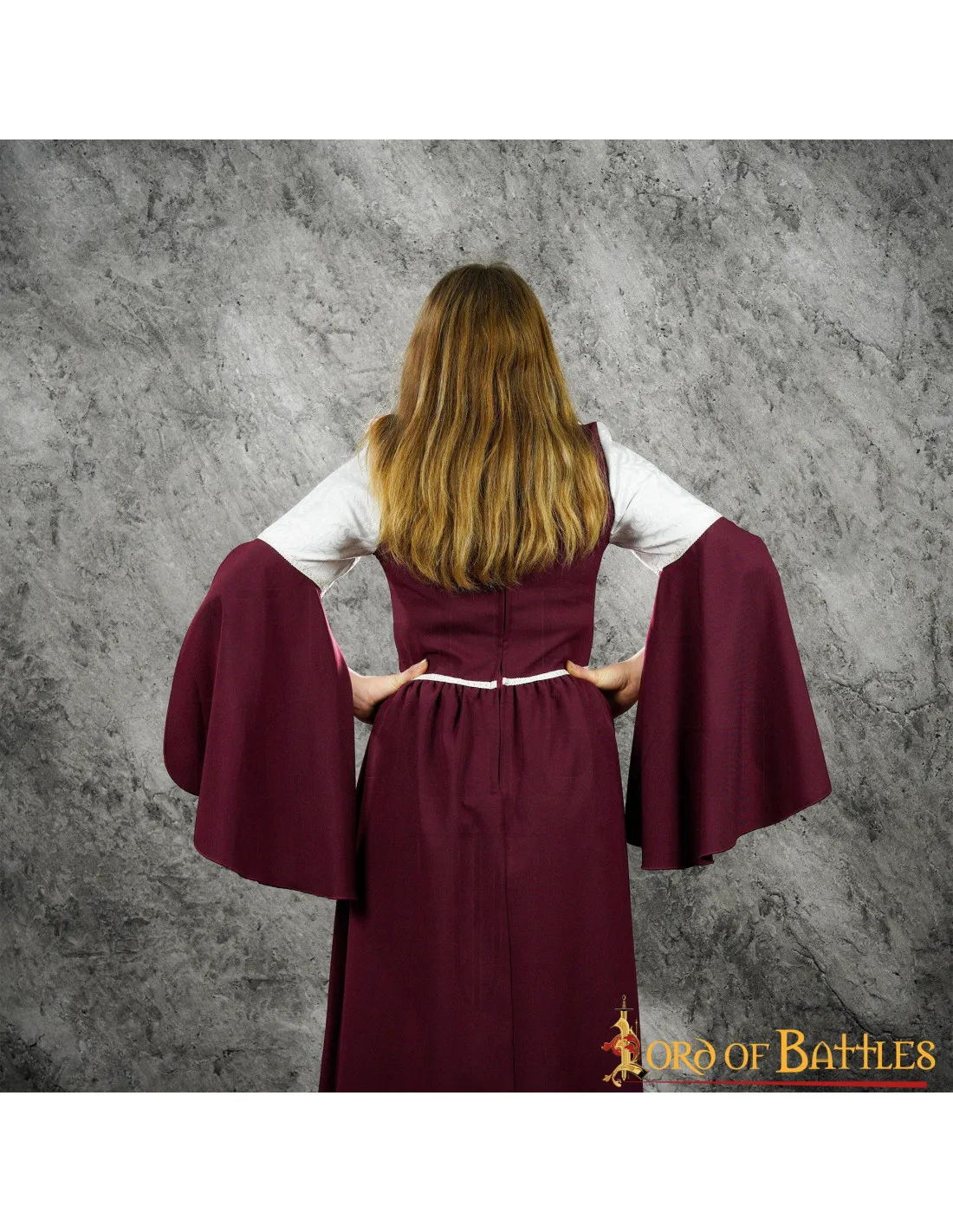 Robe longue médiévale romaine femme modèle Ramona ⚔️ Boutique Épées