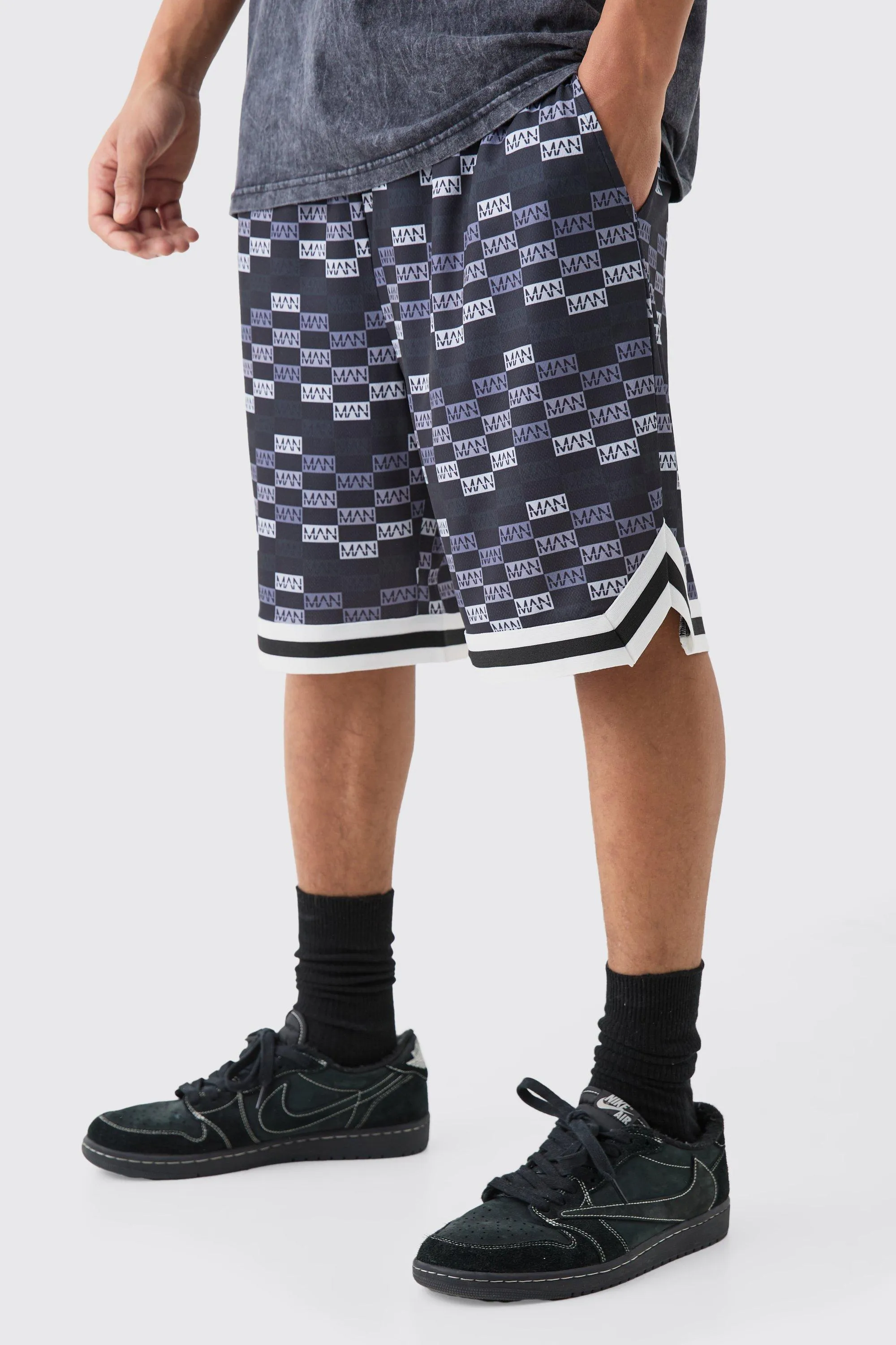 Short de basket large mi-long en mesh - MAN