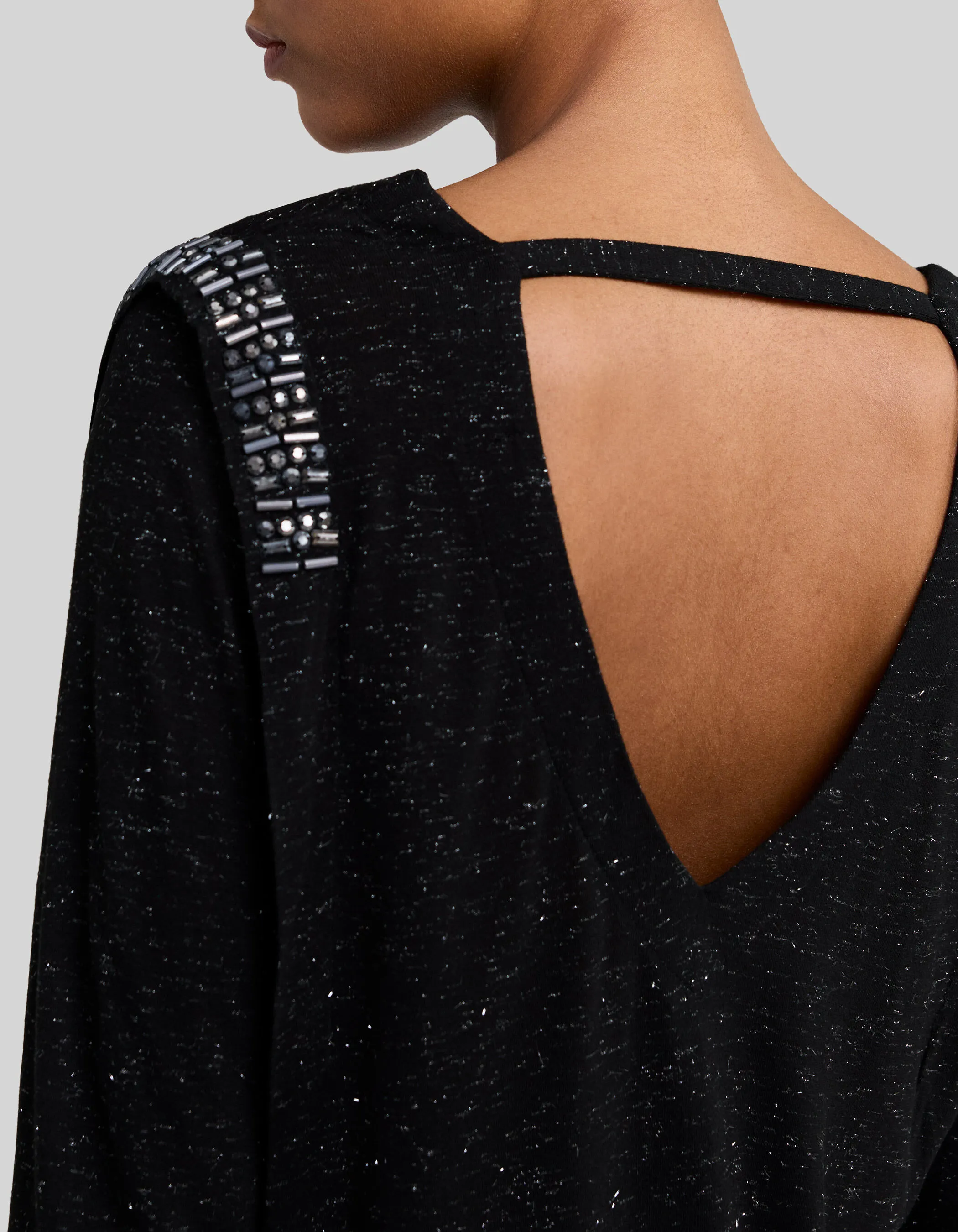 T-shirt noir en viscose col V à strass pour femme